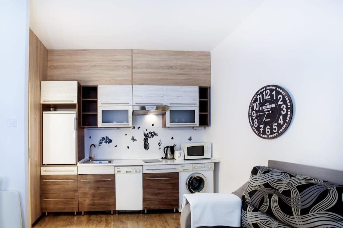 Very Central, Comfy Studio Budapest Eksteriør bilde
